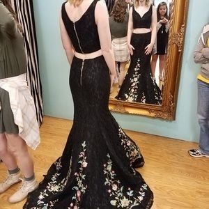 Sherri Hill Prom Dress